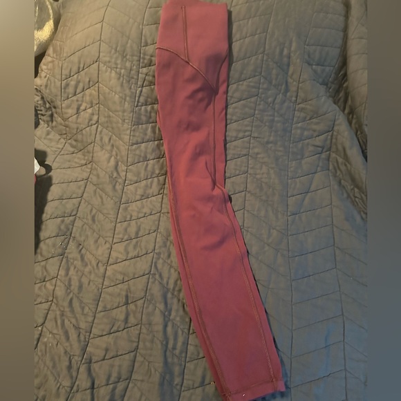 Lot of Women’s Fitness shoes and attire - Picture 4 of 11